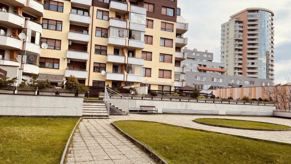 Na predaj 2 izbový byt na Matejkovej ul., Bratislava - Karlova Ves