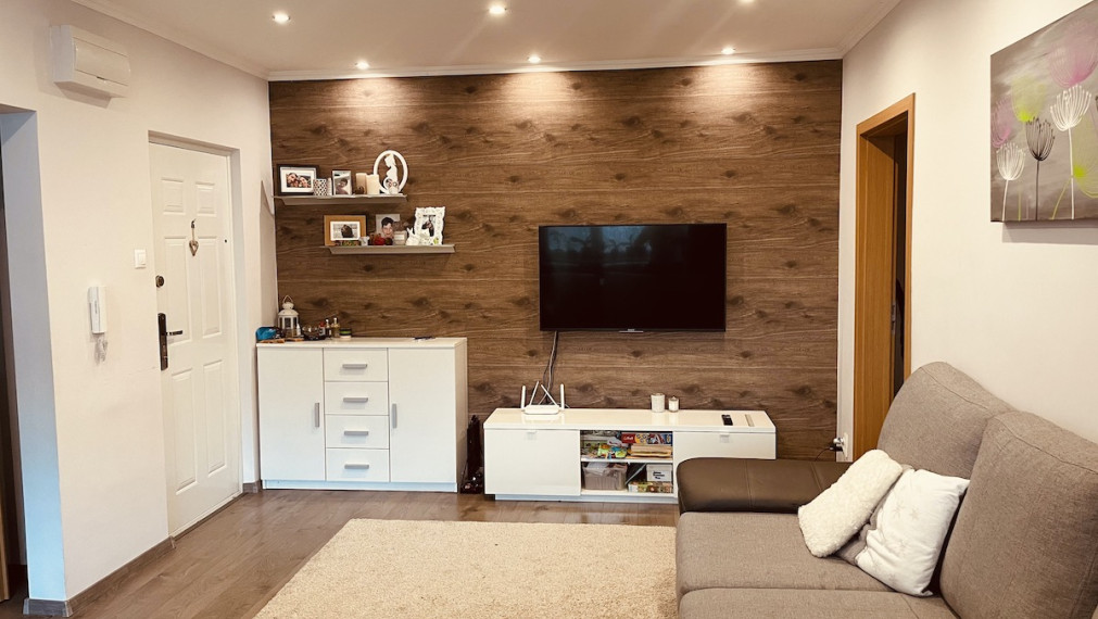 Na predaj 4 izbový byt na Osuského ulici | Bratislava - Petržalka