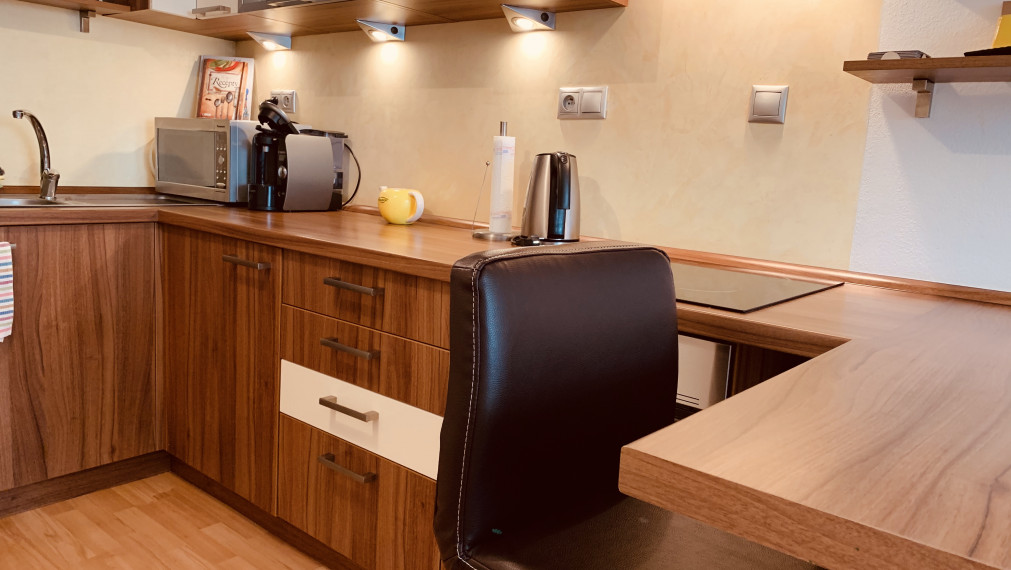 Na predaj 1,5 izbový byt na Šustekovej | Bratislava - Petržalka