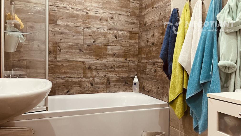 Na predaj 4 izbový byt na Osuského ulici | Bratislava - Petržalka