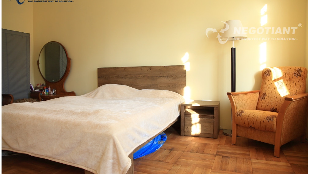 Na predaj 2 izbový byt v úplnom centre Bratislavy na Klobučníckej ulici |Bratislava - Staré Mesto