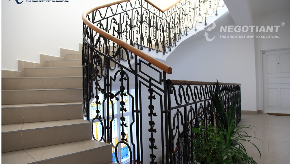 Na predaj 2 izbový byt v úplnom centre Bratislavy na Klobučníckej ulici |Bratislava - Staré Mesto