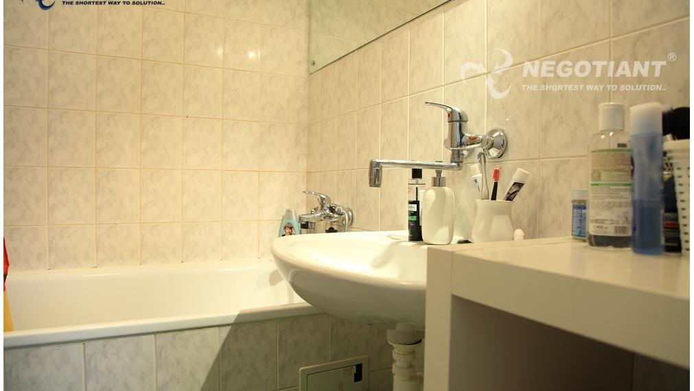 Na predaj 2 izbový byt prerobený na 3 izbový na Osuského ulici | Bratislava - Petržalka