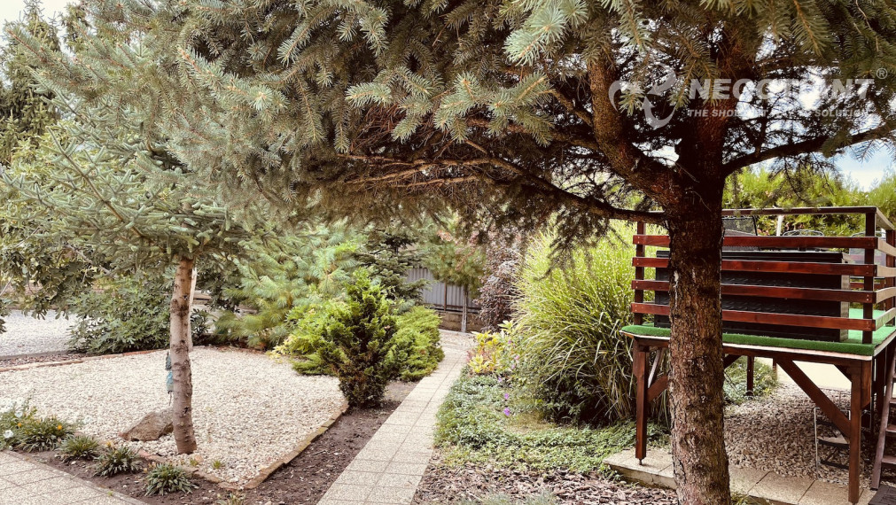 Na predaj rodinný dom Úľany nad Žitavou (pri Podhájskej)