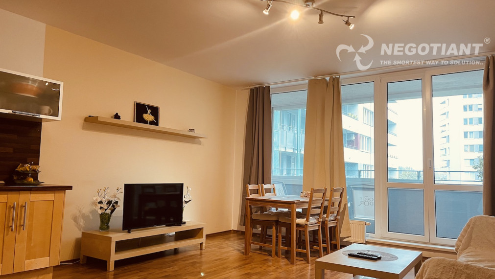 Na predaj výnimočný mezonetový 3 izbový byt na Tomášikovej ul., Bratislava - Nové Mesto