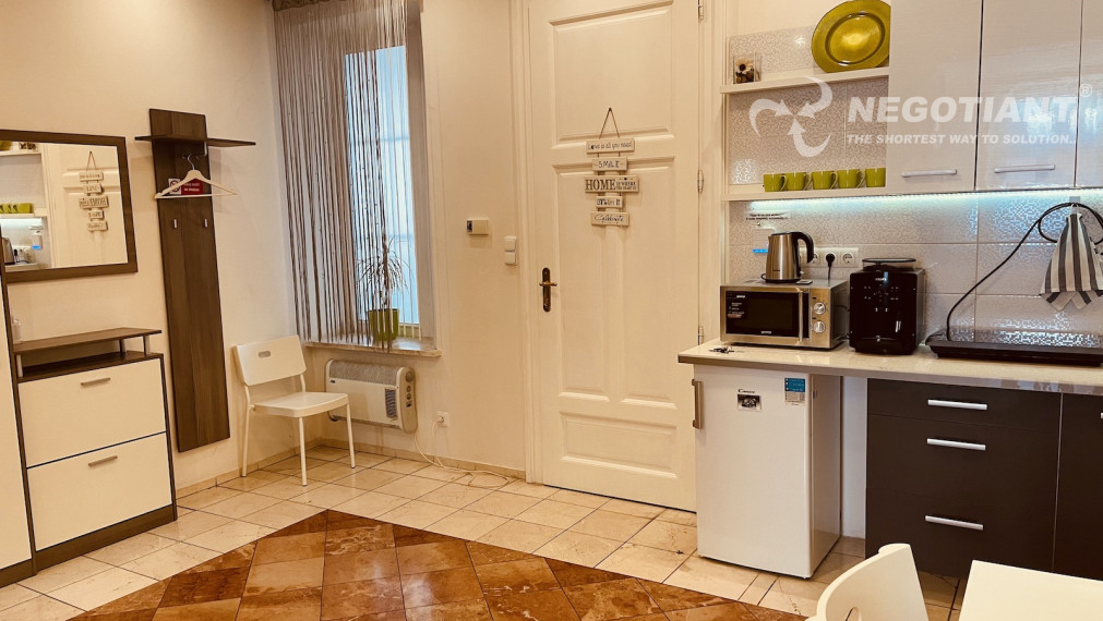 Na predaj veľkometrážny 2 izbový byt na Obchodnej ulici, Bratislava  - Staré Mesto