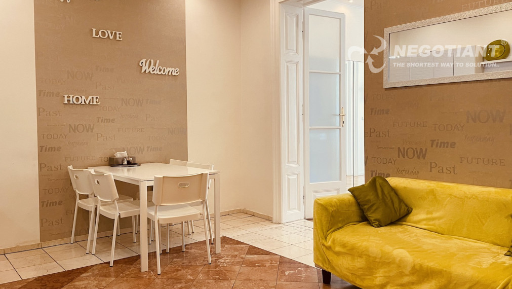 Na predaj veľkometrážny 2 izbový byt na Obchodnej ulici, Bratislava  - Staré Mesto