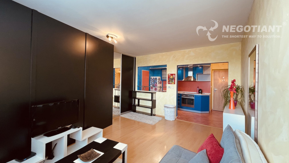 Na predaj 2 izbový byt Pri Bielom Kríži, Bratislava - Nové Mesto