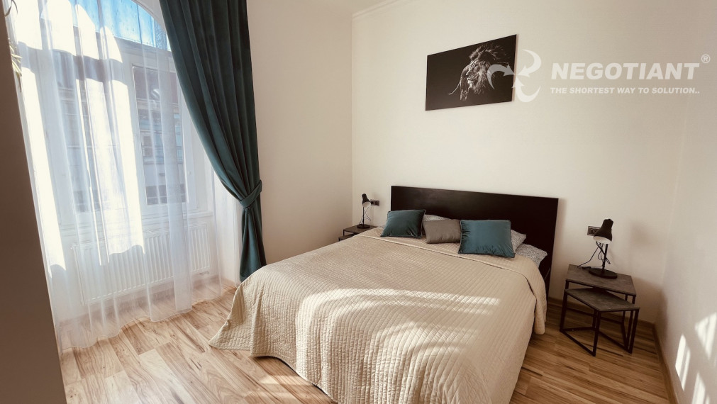 Na predaj veľkometrážny 2 izbový byt na Obchodnej ulici, Bratislava - Staré Mesto