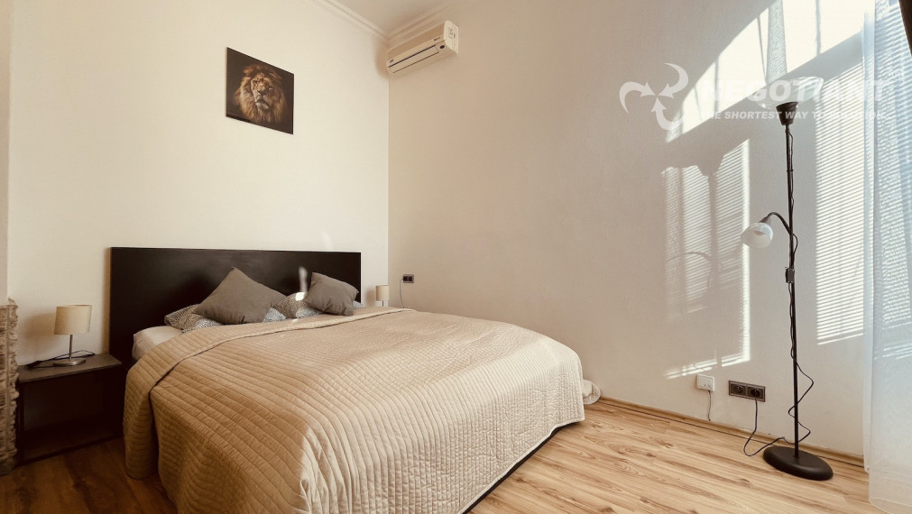 Na predaj veľkometrážny 2 izbový byt na Obchodnej ulici, Bratislava - Staré Mesto