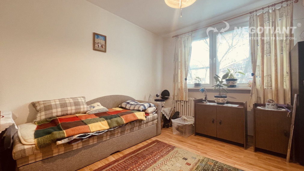 Na predaj 2 izbový byt na Vážskej ulici, Bratislava - Vrakuňa