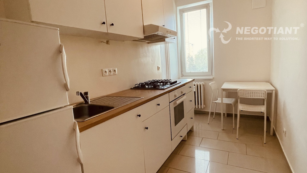 Na predaj 1 izbový byt na Mesačnej ul., Bratislava - Ružinov