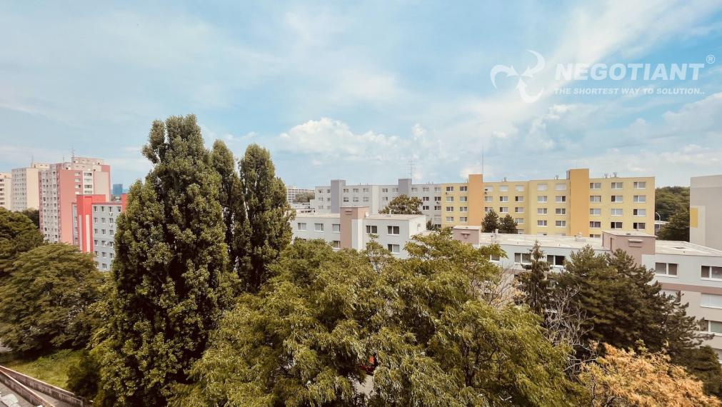 Na predaj 3 izbový byt na Medveďovej ul., Bratislava - Petržalka