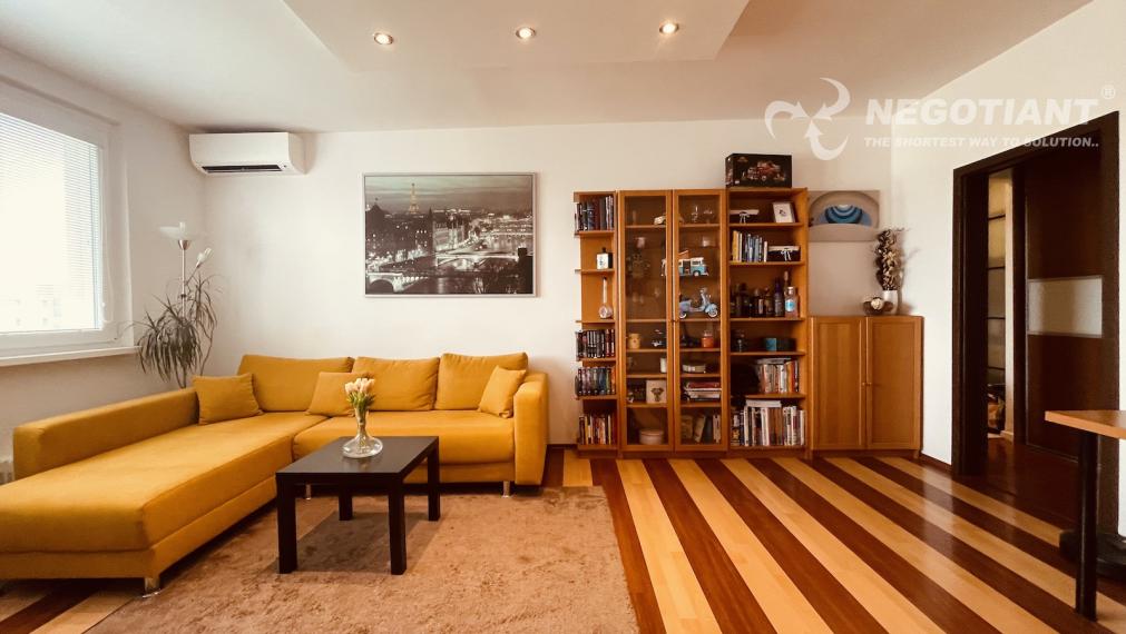 Na predaj 3 izbový byt na Medveďovej ul., Bratislava - Petržalka