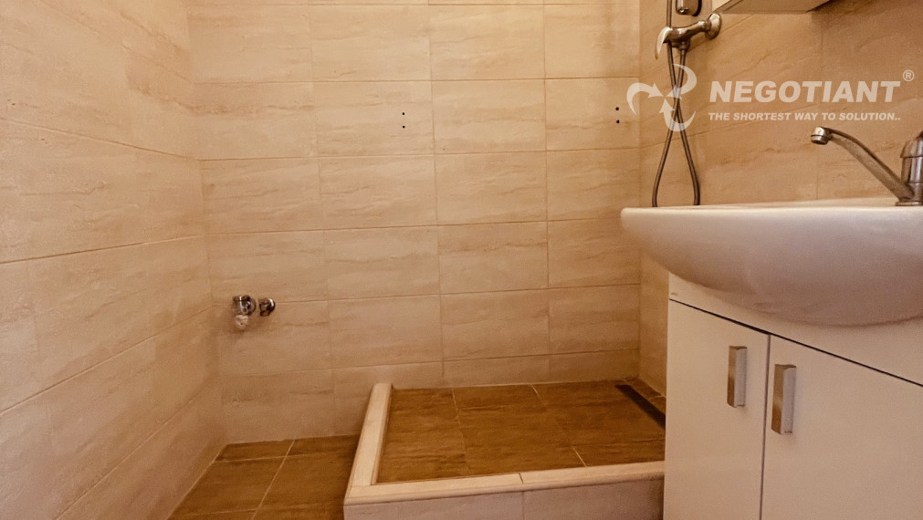 Na predaj veľkometrážny 2 izbový byt na Rezedovej ulici, Bratislava - Ružinov