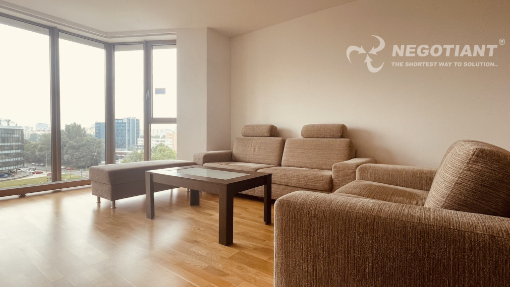 Na predaj priestranný 2 izbový byt s loggiou v bytovej časti Brana komplexu Vienna Gate.