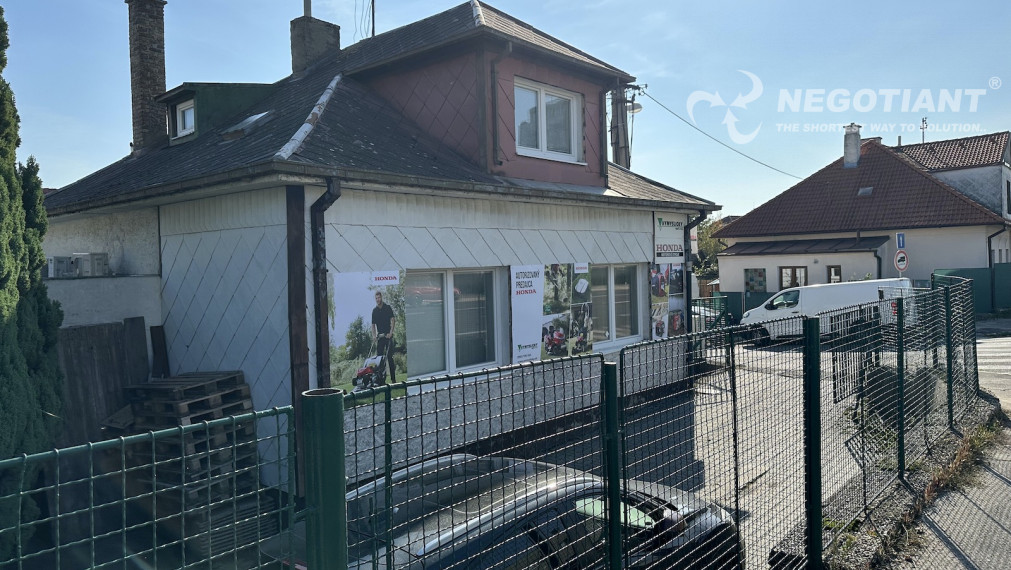 Na predaj rodinný dom na Mrázovej ulici, Bratislava - Rača