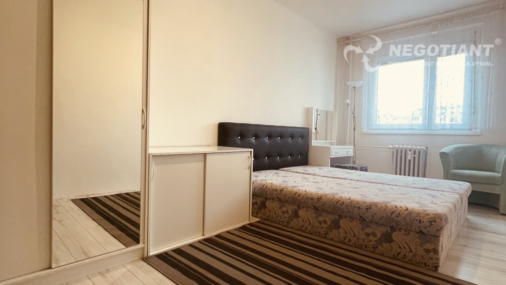 Na predaj 2 izbový byt vo vyhľadávanej lokalite Bratislava - Rača, Závadska ulica.