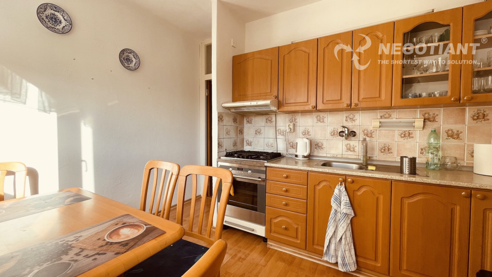 Na predaj 2 izbový byt vo vyhľadávanej lokalite Bratislava - Rača, Závadska ulica.