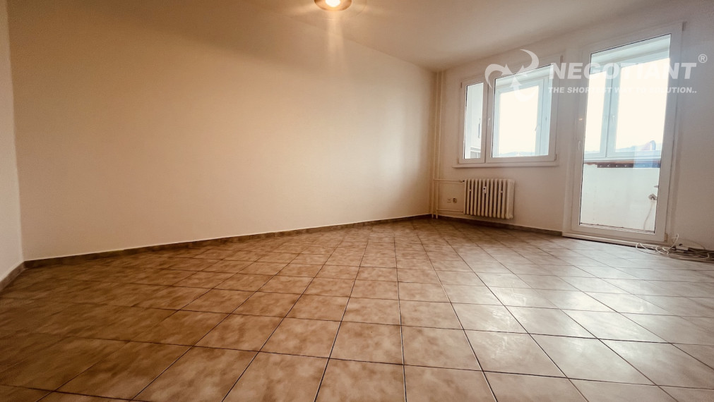 Na predaj 4-izbový byt na Nejedlého ulici, Bratislava – Dúbravka.