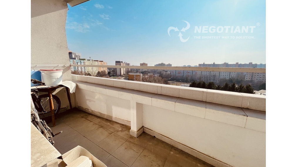 Na predaj 4 - izbový na Nám. Hraničiarov, Bratislava - Petržalka