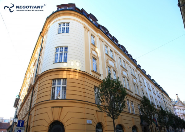 Na predaj 2 izbový byt v úplnom centre Bratislavy na Klobučníckej ulici |Bratislava - Staré Mesto